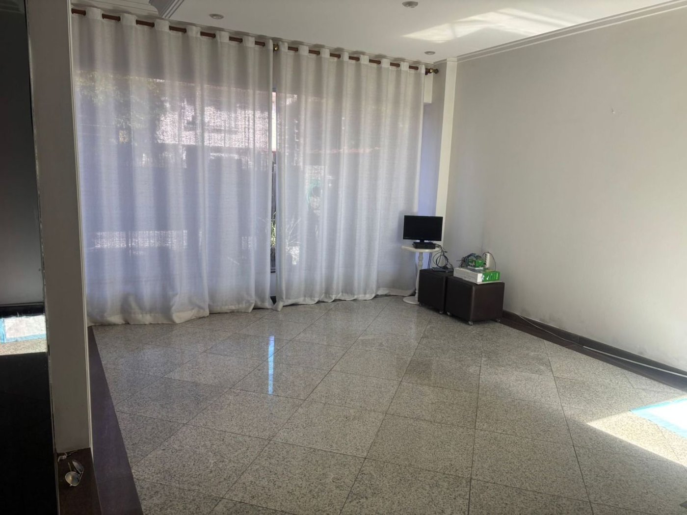 Casa com 3 dormitórios à venda, 330 m² por R$ 2.770.000,00 - Ponta da Praia - Santos/SP