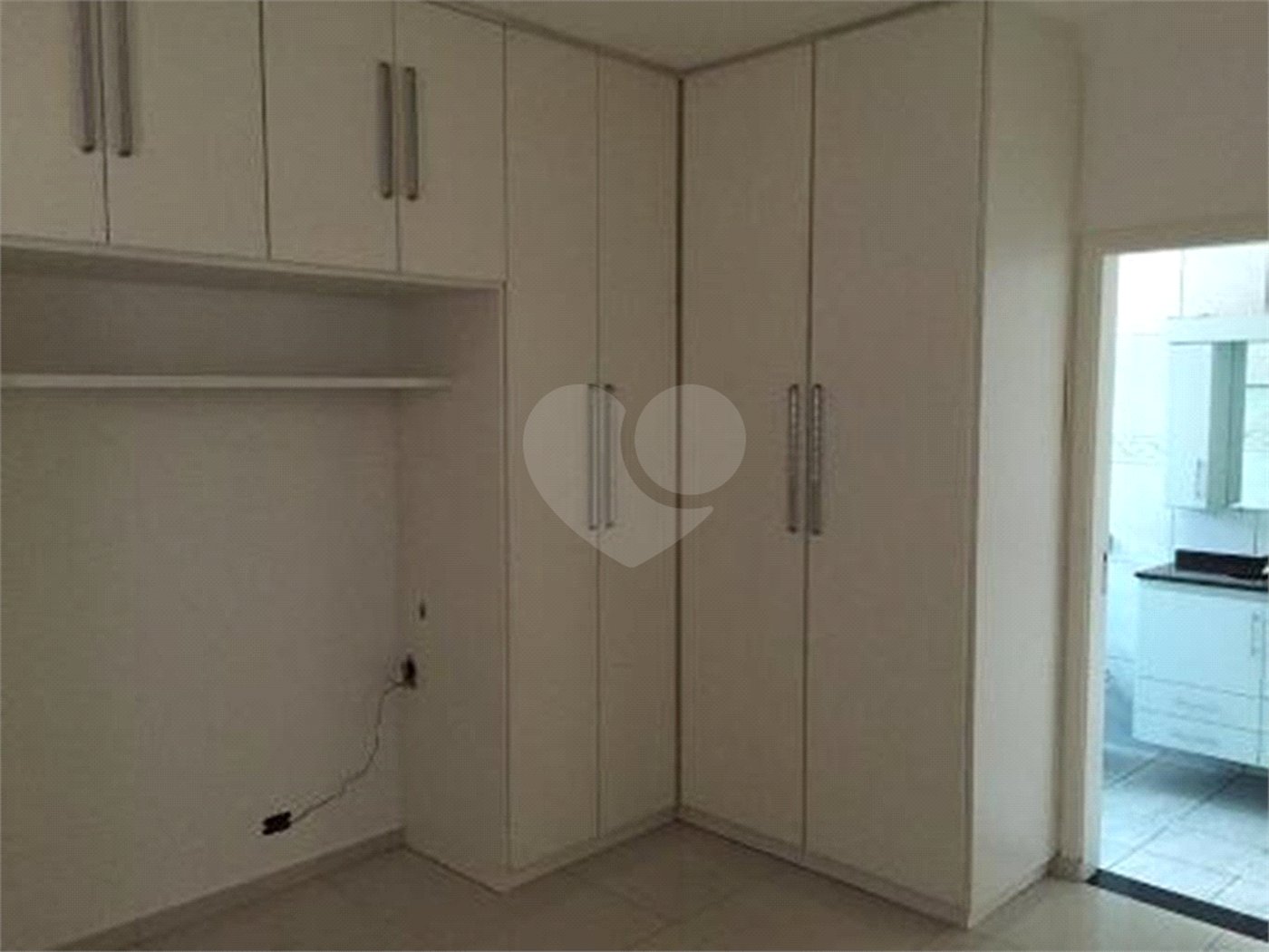 Sobrado à venda com 3 quartos, sendo 1 suíte, em Vila Galvão, Guarulhos, SP