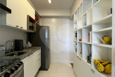 Apartamento à venda com 2 quartos em Santo Amaro, São Paulo, SP