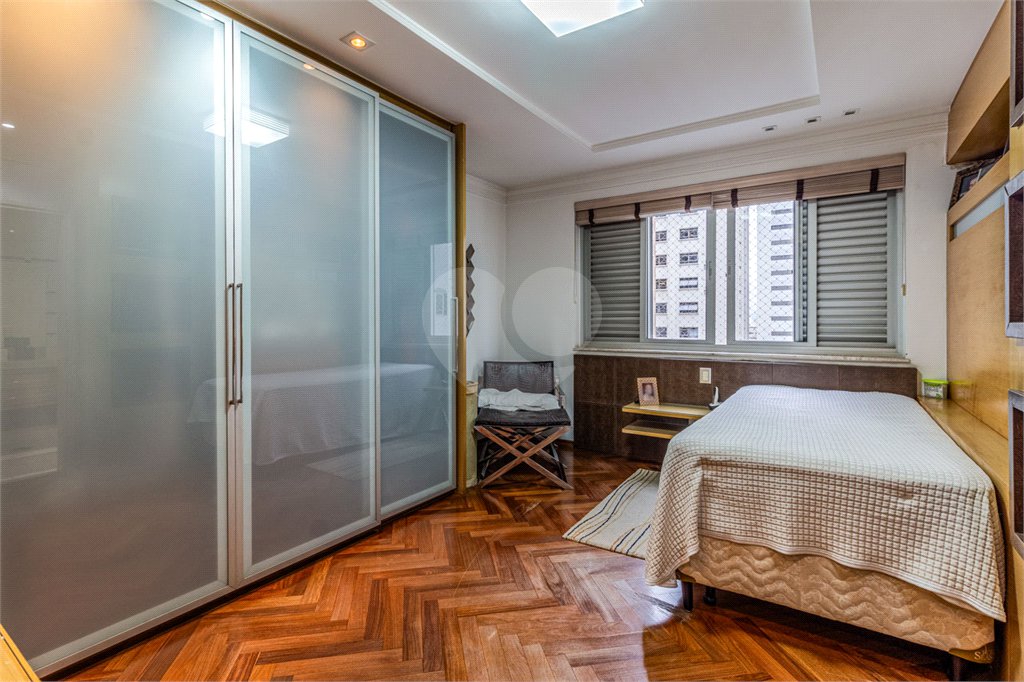 Apartamento à venda com 3 suítes em Bela Vista, São Paulo, SP
