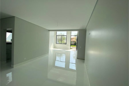 Casa à venda com 3 suítes no condomínio Shambala II, Atibaia - SP