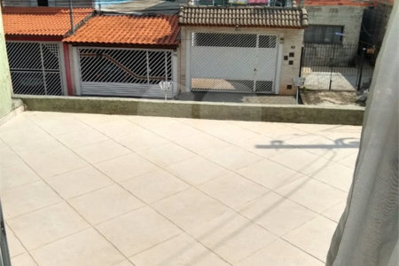 Casa à venda com 3 suítes em Jardim Adriana, Guarulhos, SP