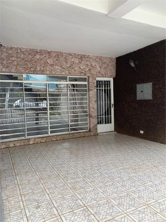 Sobrado à venda com 3 quartos em Vila Progredior, São Paulo, SP