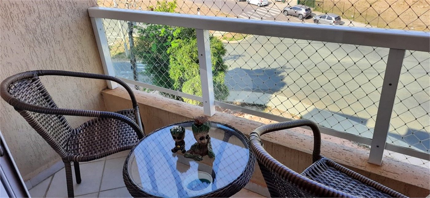 Apartamento à venda com 3 quartos, sendo 1 suíte,  em Vila Pagano, Valinhos, SP