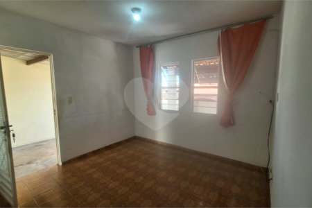 Casa à venda com 2 quartos em Parque Santos Dumont, Votorantim, SP