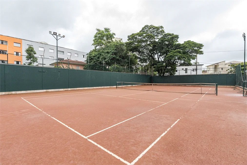 Apartamento à venda com 4 quartos, sendo 3 suítes, em Jardim das Acácias, São Paulo, SP