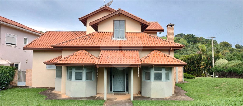 Casa à venda ou para alugar com 3 suítes no condomínio Campos de Santo Antonio I, Itu - SP
