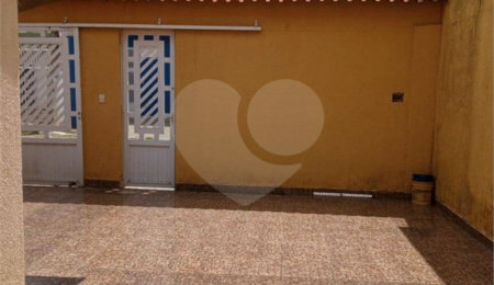 Casa à venda com 3 quartos em Sítio São José, Suzano, SP