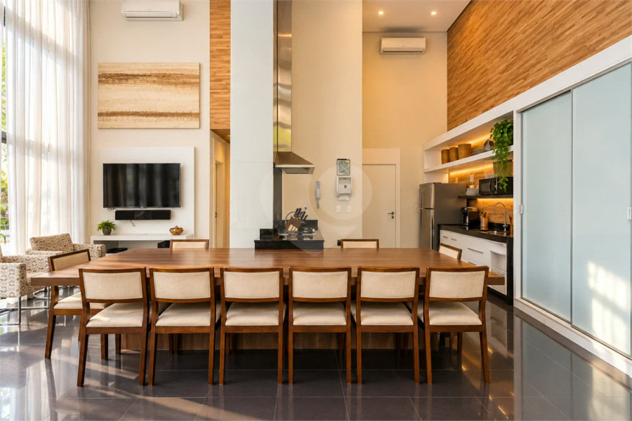 Vila Olímpia - | 128 m² | 3 Suítes | 4 Vagas - Condomínio Clube