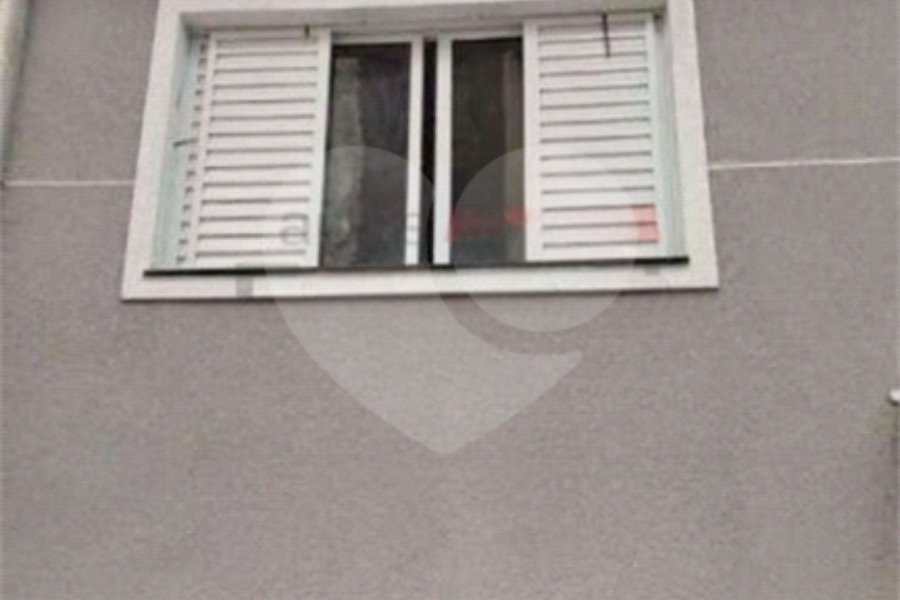 Sobrado à venda com 3 quartos, sendo 1 suíte, em Parada Inglesa, São Paulo, SP