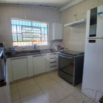 Casa à venda com 3 quartos, sendo 1 suíte,  em Recreio Maristela, Atibaia, SP