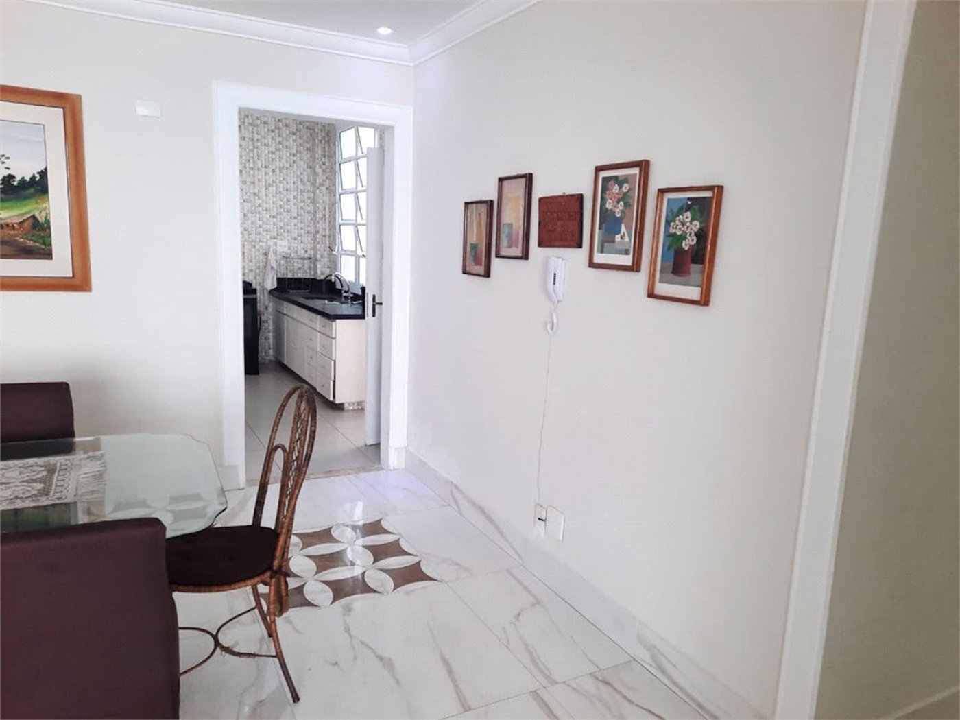 Apartamento com 4 dormitórios à venda, 122 m² por R$ 850.000,00 - Pitangueiras - Guarujá/SP