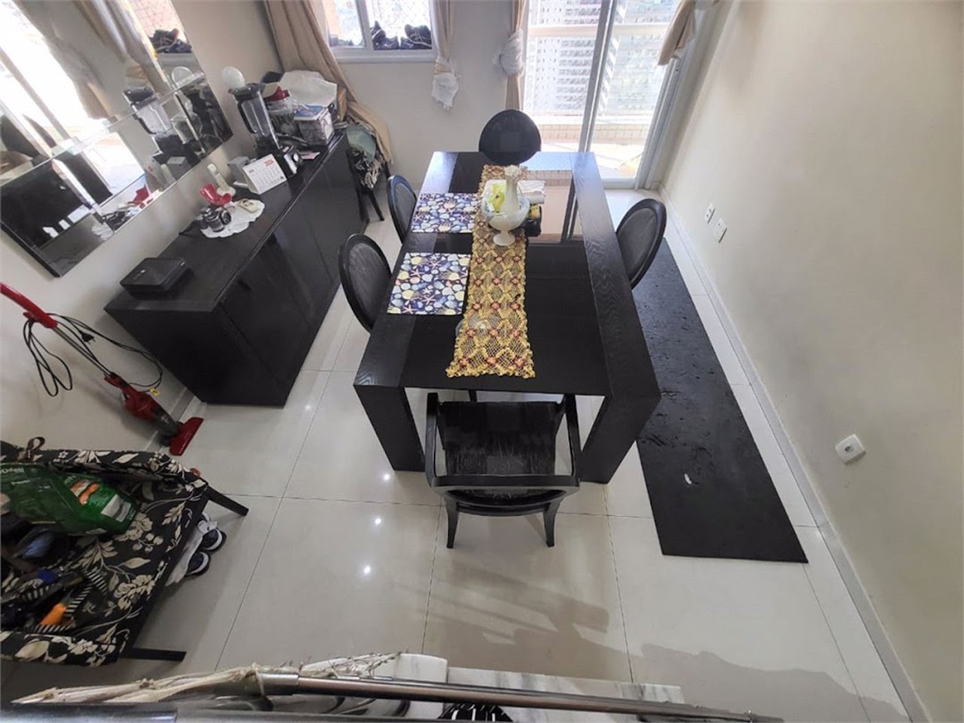 Apartamento Residencial à venda, Gonzaga, Santos - AP0120.