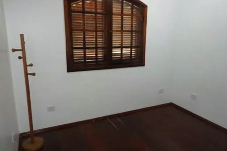 Casa à venda com 3 quartos, sendo 1 suíte,  em Vila Campesina, Osasco, SP