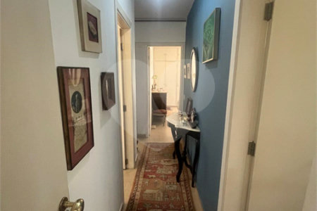 Apartamento à venda com 3 quartos, sendo 2 suítes,  em Jardim Paulista, São Paulo, SP