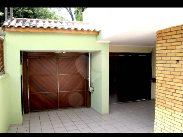 Sobrado à venda com 3 quartos, sendo 1 suíte,  em Tremembé, São Paulo, SP