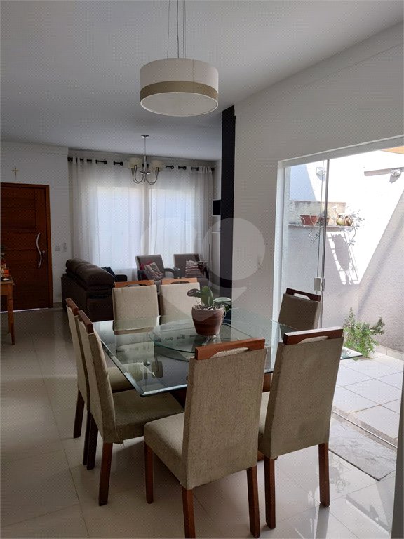 Casa à venda com 3 quartos, sendo 1 suíte, no condomínio Campos do Conde I, Paulínia - SP