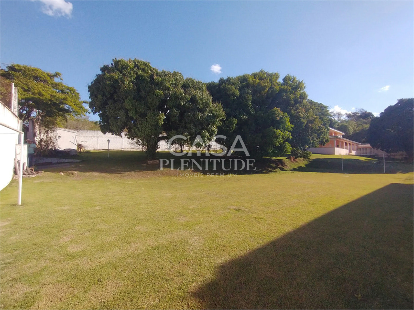 Chácara à venda com 5 quartos, sendo 1 suíte,  em Araçoiaba da Serra, SP