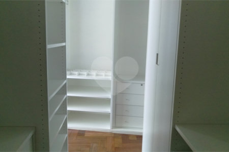 Apartamento à venda com 4 suítes em Vila Suzana, São Paulo, SP