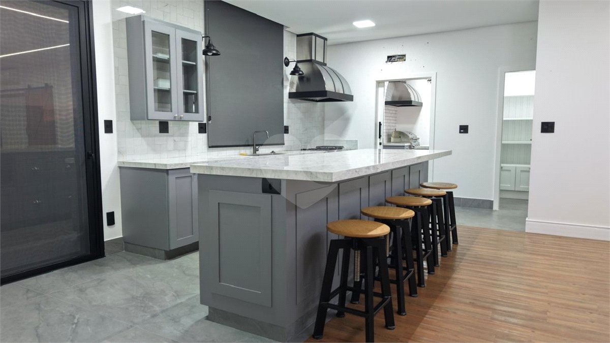 Casa à venda com 4 suítes no condomínio Alphaville Dom Pedro 3, Campinas - SP