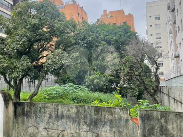 Terreno à venda em Jardim Guedala, São Paulo, SP