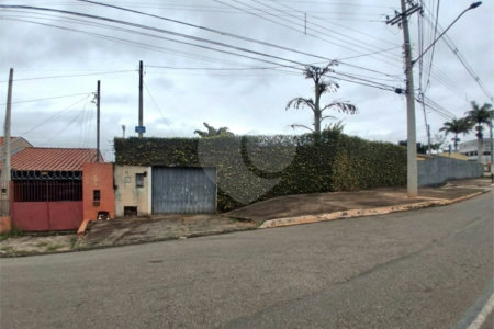 Casa à venda com 2 suítes em Vila Progresso, Itapetininga, SP