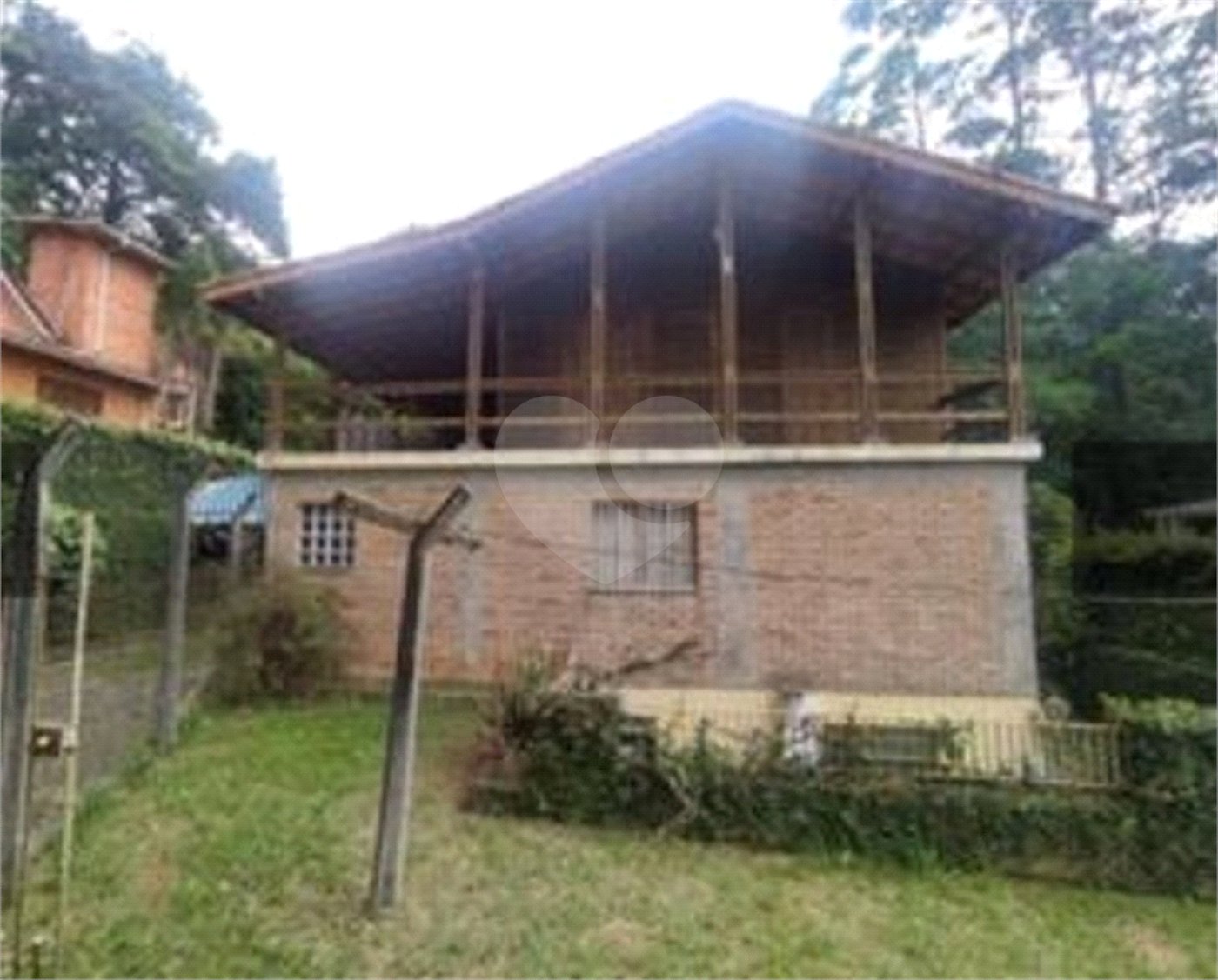 Casa à venda com 5 quartos, sendo 1 suíte, em Mantiqueira, Mairiporã, SP