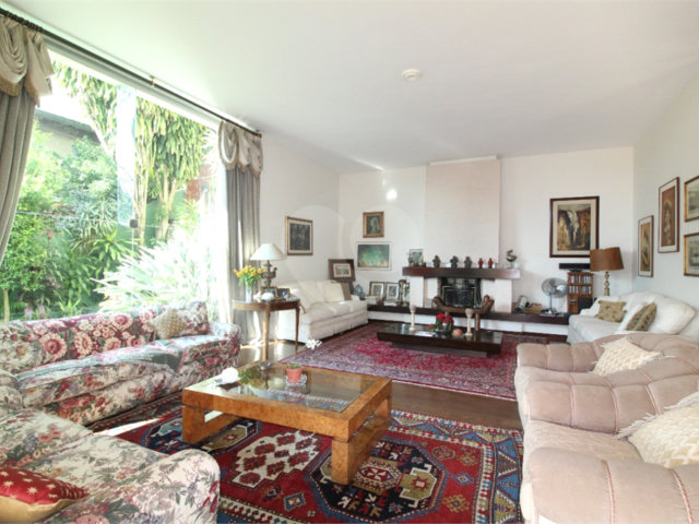 Casa à venda com 4 suítes em Morumbi, São Paulo, SP