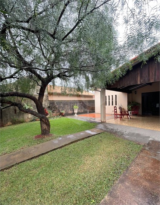 Casa à venda com 2 quartos, sendo 1 suíte, em Bosque de Ponta Porã, Ponta Porã, MS