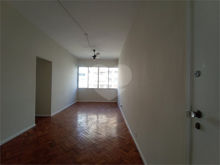 Apartamento à venda com 3 quartos, sendo 1 suíte,  em Tijuca, Rio de Janeiro, RJ