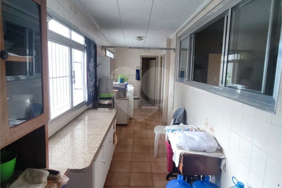 Apartamento à venda com 4 quartos, sendo 1 suíte,  em Santana, São Paulo, SP