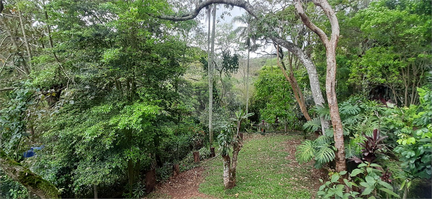 Casa Térrea à venda com 4 quartos, sendo 2 suítes, em Serra da Cantareira, Mairiporã, SP