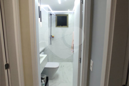 Apartamento à venda com 3 quartos, sendo 2 suítes, em Barra Funda, São Paulo, SP