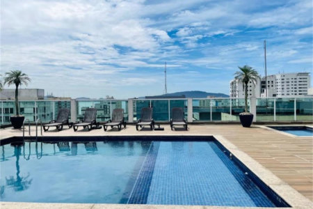 Apartamento Residencial à venda, Itararé, São Vicente - AP1404.
