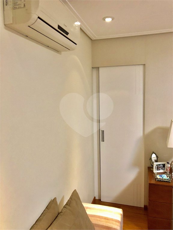Apartamento à venda com 3 suítes em Tatuapé, São Paulo, SP