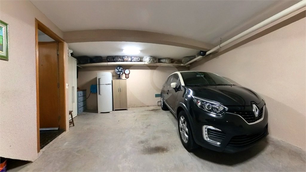 Casa à venda com 3 quartos, sendo 1 suíte, no condomínio Orquideas, São Paulo - SP