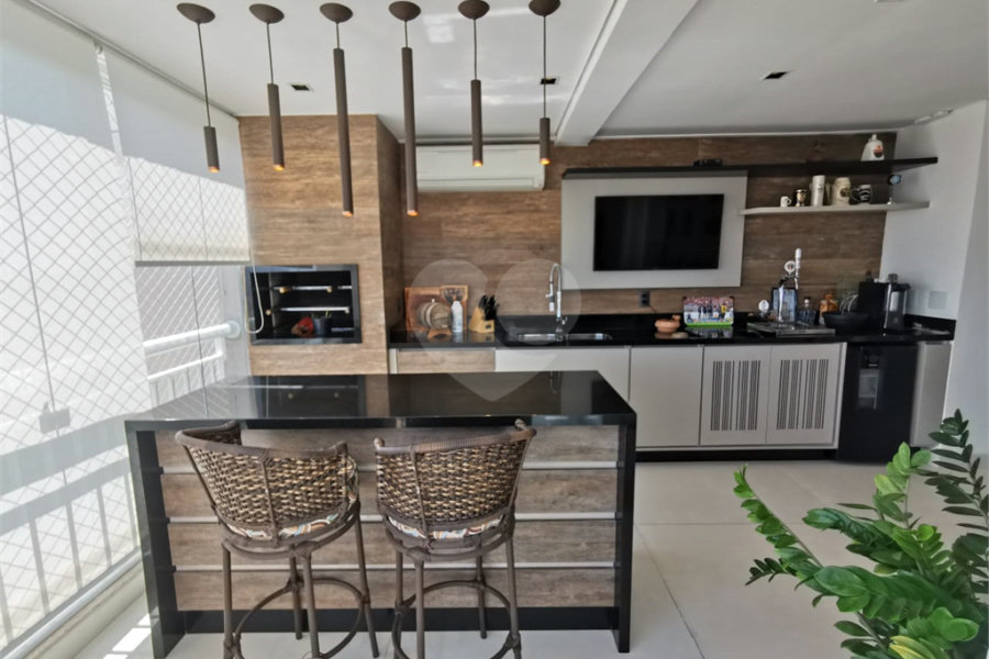 Apartamento à venda com 3 suítes em Morumbi, São Paulo, SP