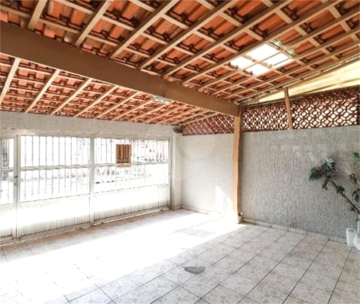 Sobrado à venda com 3 quartos, sendo 1 suíte,  em Vila Constança, São Paulo, SP