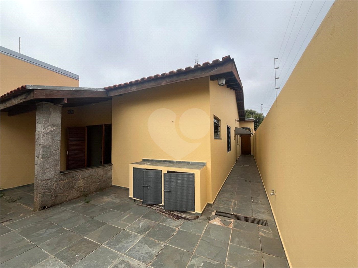 Casa à venda com 5 quartos, sendo 1 suíte, no Centro, Itapetininga, SP