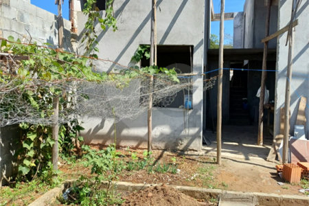 Casa à venda com 2 suítes no condomínio Ricieri, Mogi das Cruzes - SP