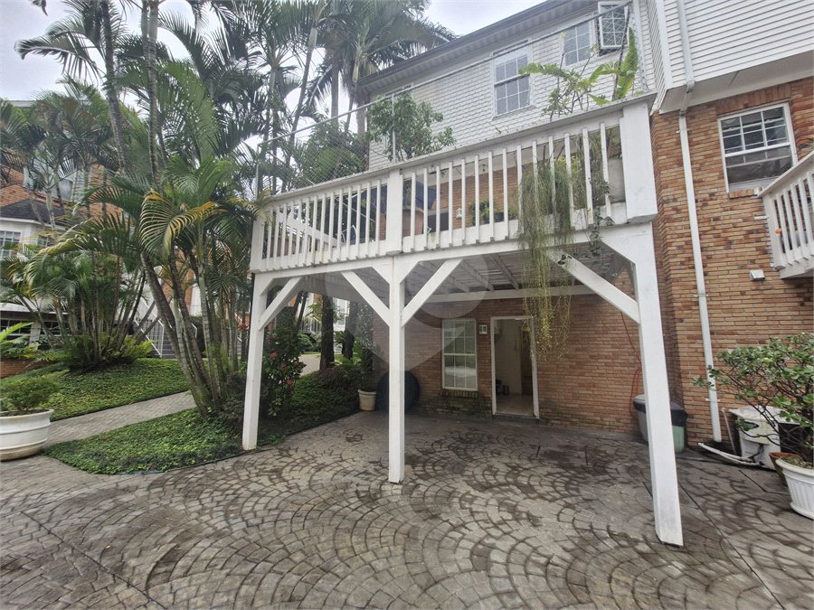 Casa para alugar com 4 quartos, sendo 2 suítes, no condomínio Fairmont, São Paulo - SP