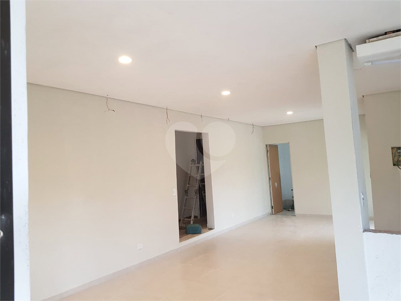 Chácara à venda com 4 quartos, sendo 1 suíte, no Centro, Biritiba-mirim, SP