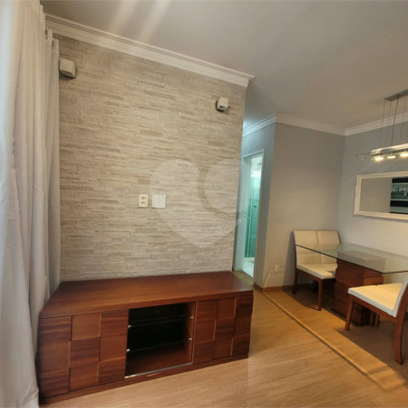 Apartamento para alugar com 2 quartos em Vila Anastácio, São Paulo, SP
