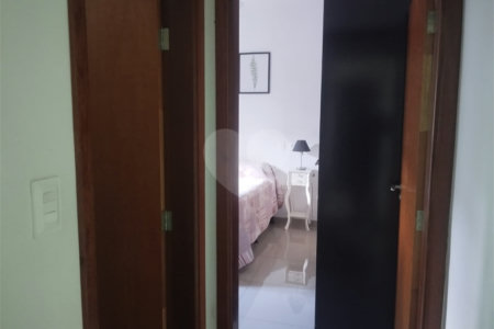 Casa Térrea à venda com 3 quartos, sendo 1 suíte, em Jardim Botânico, Araraquara, SP