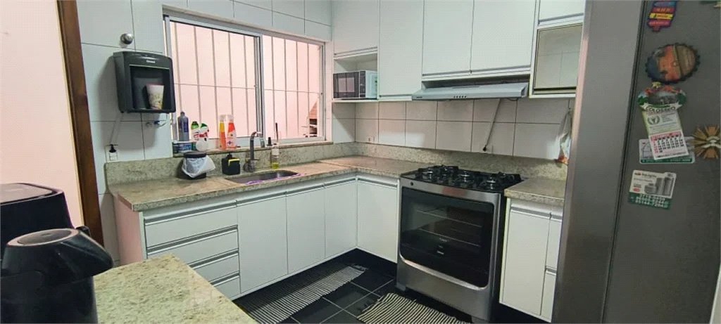 Sobrado à venda com 3 quartos, sendo 1 suíte, em Vila Butantã, São Paulo, SP