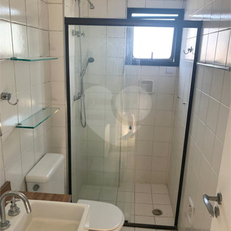 Apartamento à venda com 3 quartos, sendo 1 suíte,  em Vila Andrade, São Paulo, SP