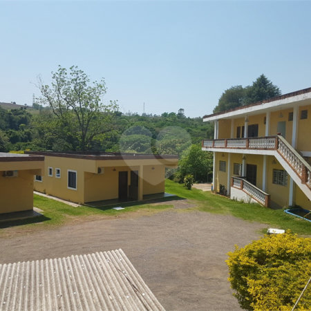 Hotel à venda com 14 quartos, sendo 13 suítes, em Rainha, Louveira, SP