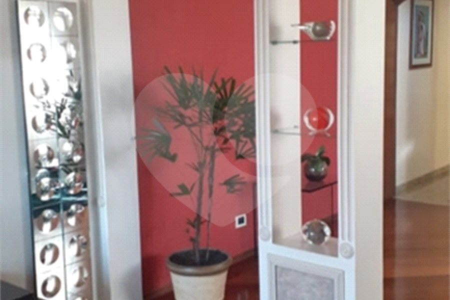 Sobrado à venda com 3 suítes em Jardim Vila Galvão, Guarulhos, SP