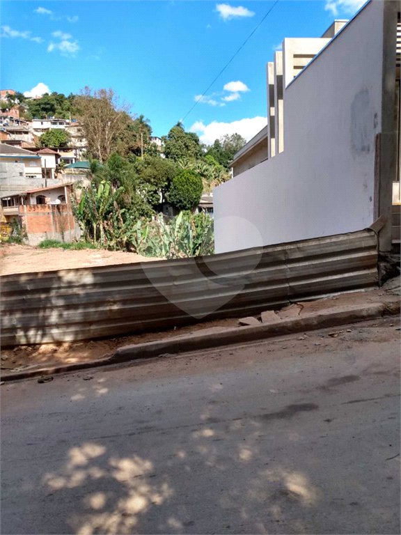 Terreno à venda no condomínio Sem, Santana de Parnaíba - SP