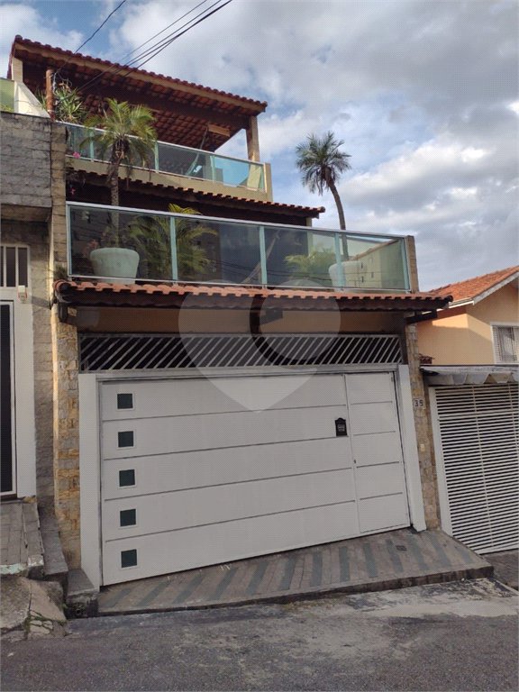 Sobrado à venda com 3 quartos, sendo 1 suíte, em Vila Medeiros, São Paulo, SP